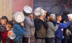 وفاة 18 فلسطينيا خلال 24 ساعة بسبب الجوع